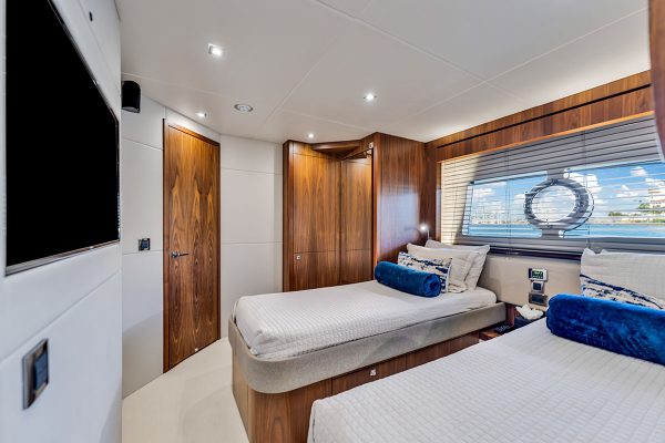 92 SUNSEEKER - Image 16