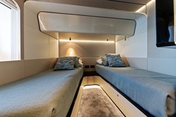 88 AZIMUT 2023 - Image 15
