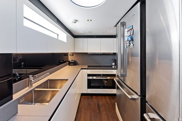 88 AZIMUT 2023 - Image 13