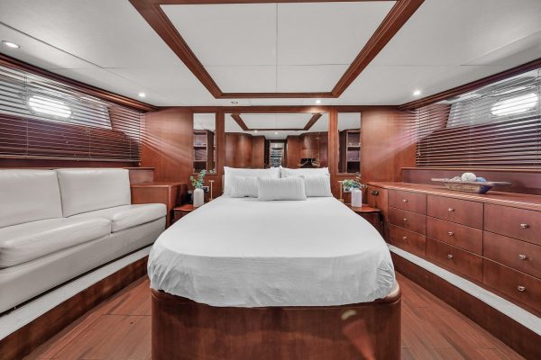 100 AZIMUT - Image 10