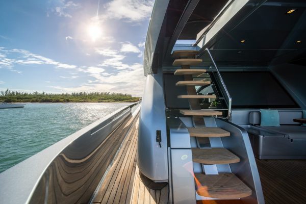 76 RIVA - Image 7