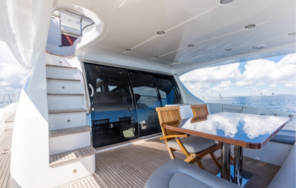 70 AZIMUT DAYS LIKE THIS - Image 4